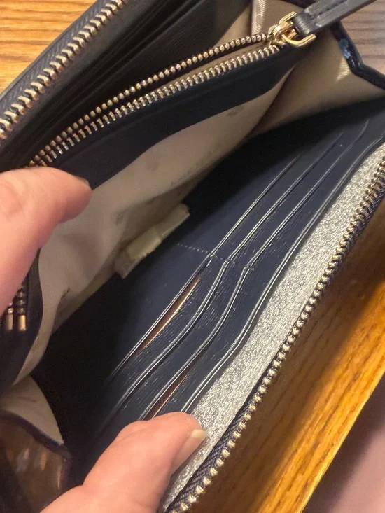 Kate Spade Blue and Red Floral Wallet W 4.75 L8 - Picture 11 of 15